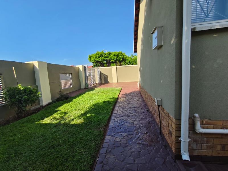 3 Bedroom Property for Sale in Geelhoutpark North West